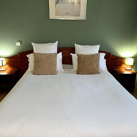 Hotel - Domaine De La Blanchardiere - Le Mans Change  Экстерьер фото